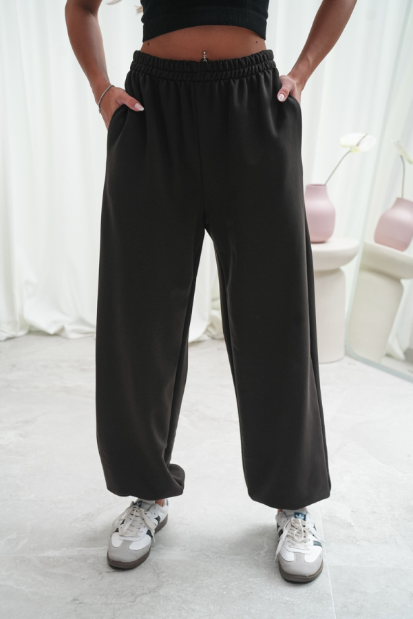 Bluza dresowa damska z kapturem oversize szeroka bawełniana z pętelki viralowa dark chocolate