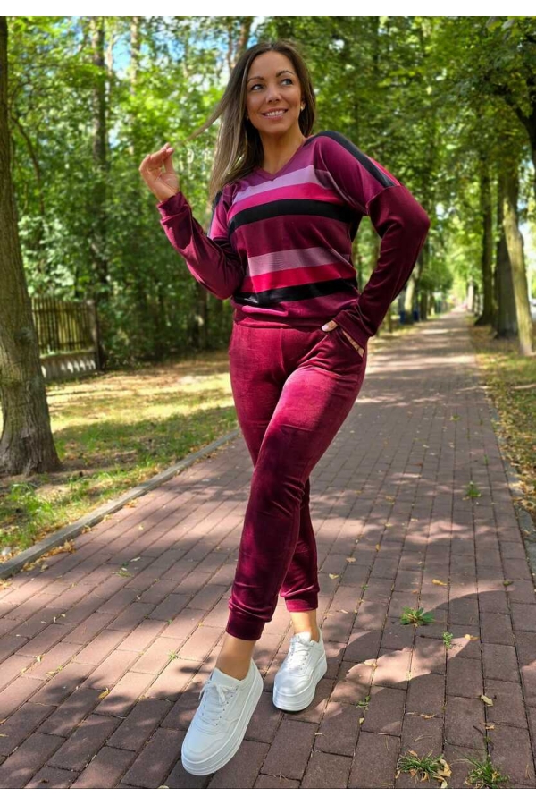 Dres welurowy, dekolt w serek - bordo