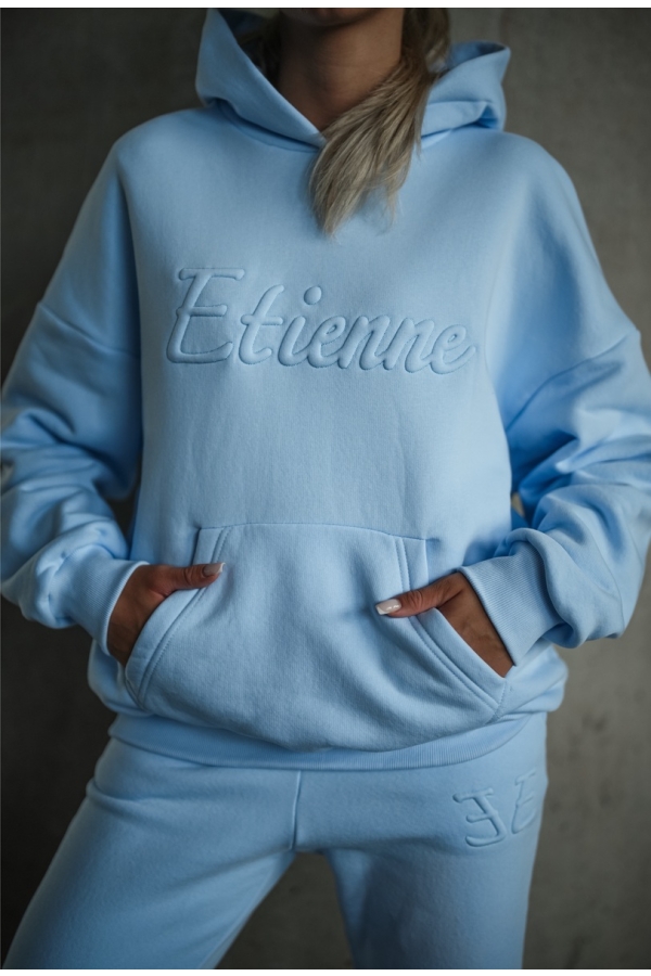 Komplet dresowy damski, Bluza z kapturem i wypukłym haftem Etienne, spodnie ze ściągaczami i haftowanym monogramem.