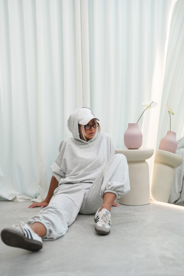 Bluza dresowa damska z kapturem oversize szeroka bawełniana z pętelki viralowa szara